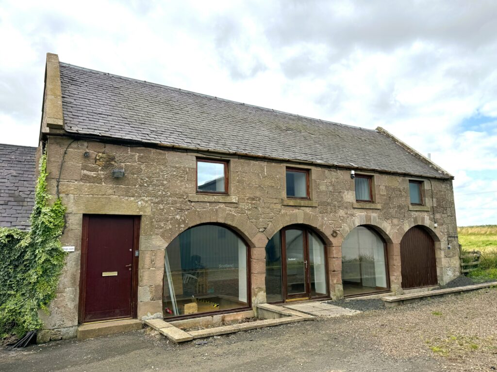 3 Commercial Offices, Greenknowe Farm, Duns, TD11 3JA - property photo 1