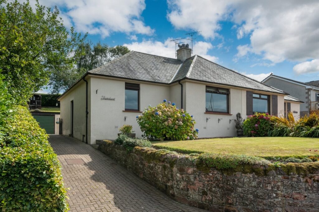 Thornbank, Jedburgh Road, Kelso - property photo 1